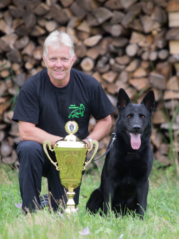 Landesmeister für Fährtenhunde 2018: Finzgar Eugen mit Spider vom Timmelsjoch
