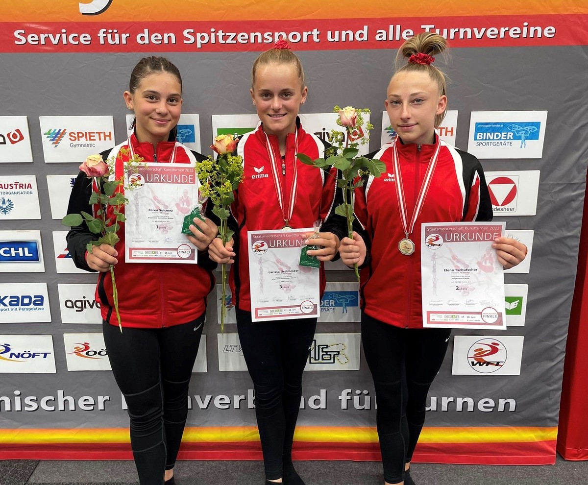 ÖM-Medaillengewinnerinnen: Ceren Suicmez, Larissa Gschliesser und Elena Tschütscher